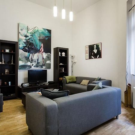 Family Suite By Heroes' Square Budapest Luaran gambar