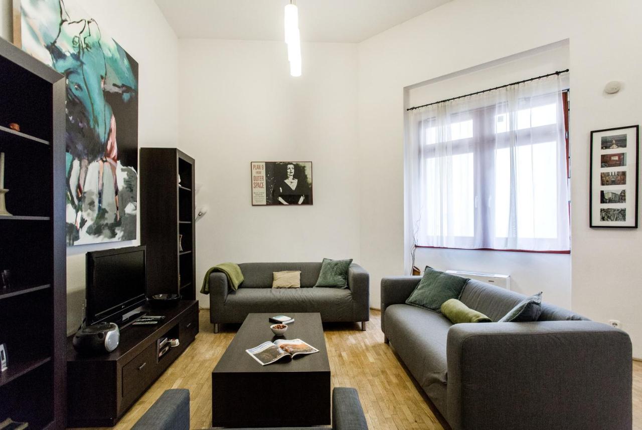 Family Suite By Heroes' Square Budapest Luaran gambar